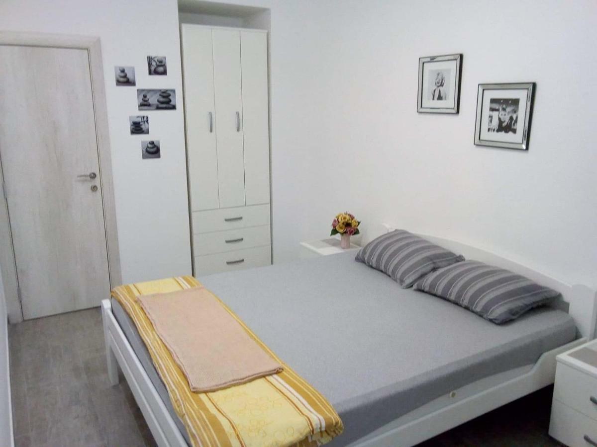 Tara Deluxe Holiday home